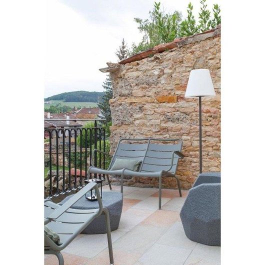Lámpara de suelo solar Arte Alta LED integrado 1,5 m luz blanca fría IP44
