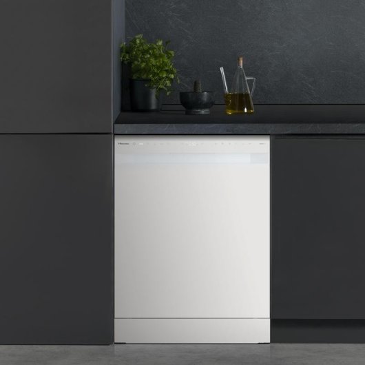 Lavavajillas Hisense HS663A90WUK 16 servicios A con función AquaStop y secado automático
