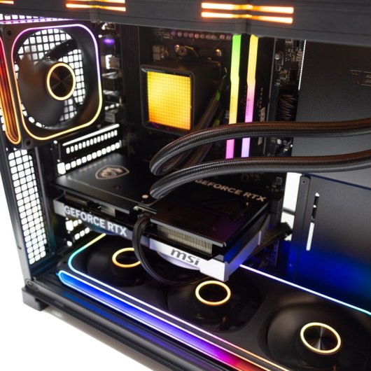 PcCom Imperial AMD Ryzen 7 9800X3D / 32GB / 1TB SSD / RTX 5070 / Windows 11 Home