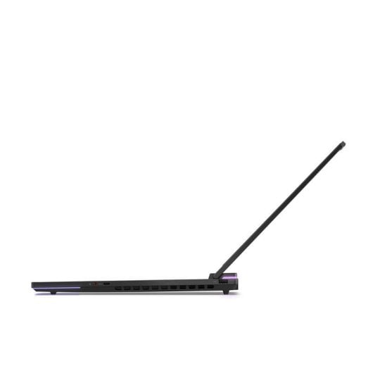 Ordinateur portable Lenovo Legion 9 18IAX10 18 pouces Intel Core Ultra 9 275HX 192 Go  RTX 5090 Aluminium premium 4 To SSD Windows 11 Pro