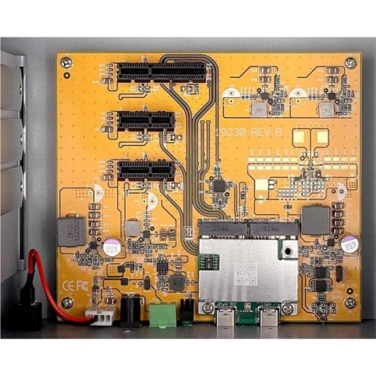Caja de expansión PCIe Exsys EX-1019 Thunderbolt 3/USB 4 3 slots metálica