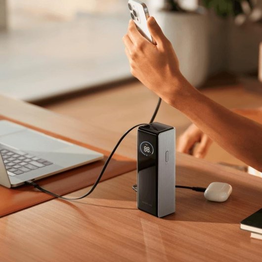 Batería externa EcoFlow Rapid 25000mAh 170W carga rápida Quick Charge 3.0 plateada