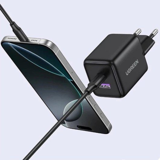 Fonte de Alimentação Ugreen X516 30W GaN USB-A e USB-C Compacta