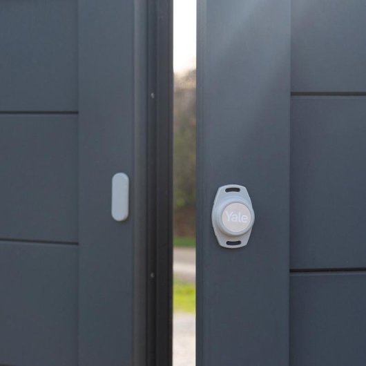 Yale Positionssensor für Garagentor Bluetooth kompakt und einfach zu installieren