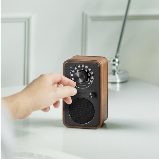 Radio SANGEAN WR-9 Portabel Analoge AM/FM 8W Nuss