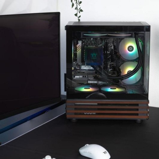 PC de bureau Thermaltake LCGS00001 Intel Core i5-14400F 16GB 1TB SSD RTX 5060 Windows 11 RGB