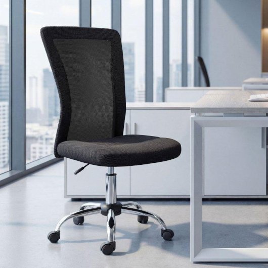 Silla de escritorio Welltin 921-226BK malla negra sin brazos altura ajustable