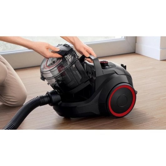 Beutelloser Staubsauger Bosch Serie 4 BGS21POW2 600W HEPA 13 2L Schwarz