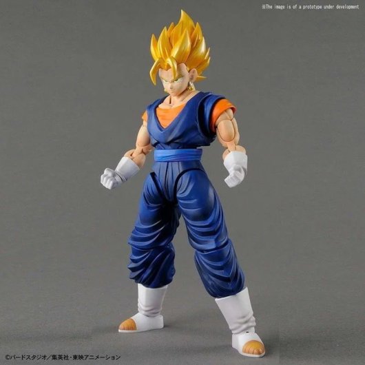 Figura Super Saiyan Vegetto Dragon Ball Z Model Kit Articulada 15 Cms