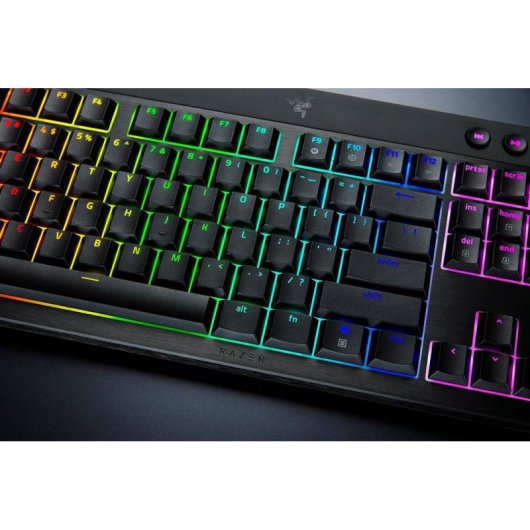 Clavier Razer BlackWidow V4 mécanique RGB USB RF sans fil Bluetooth US International