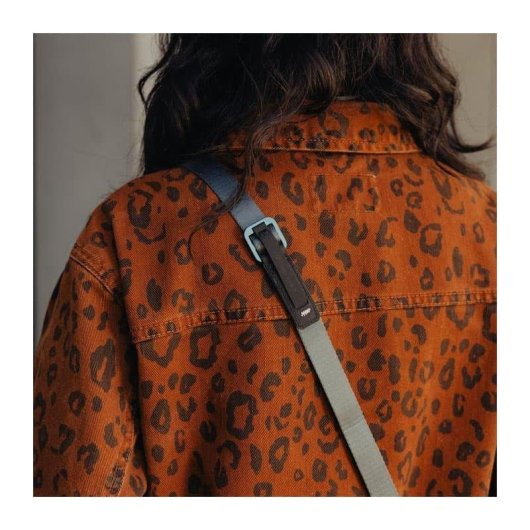 Cinturino Peak Design Leash Blu pelle 145 cm