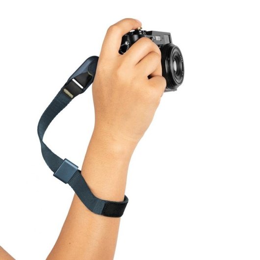 Sangle Peak Design Cuff pour appareil photo cuir vegan bleu