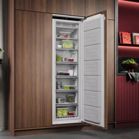 Congelateur Vertical Integrable AEG Serie 7000 212L Blanc