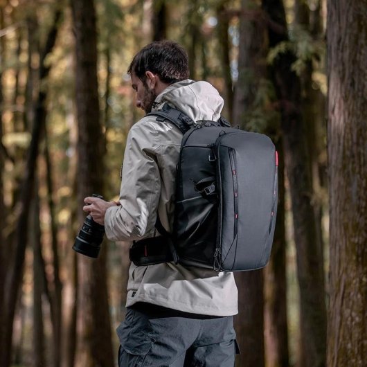 Mochila PGYTECH OneMo 2 Universal con Tirante para Hombro y Compartimento Portátil Negro