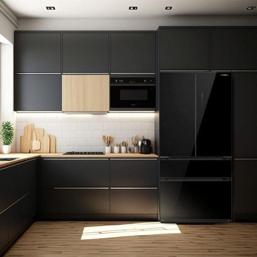Frigorífico Cuatro Puertas Hyundai HFR19090EDCB00 No Frost 193cm 521L E Cristal negro