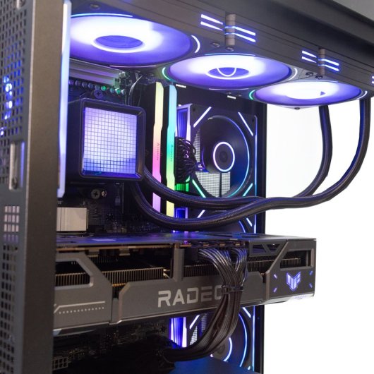 PcCom Imperial AMD Ryzen 7 9700X / 32GB / 1TB / RX 9070 XT 16GB / Windows 11 Home