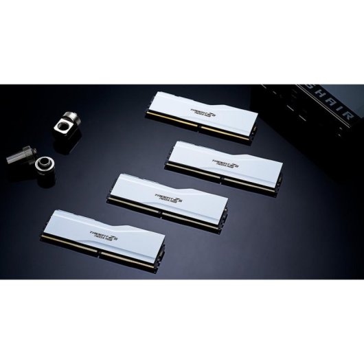 Mémoire RAM G.Skill Trident Z5 NeoX RGB 32Go 2x16Go DDR5 6000MHz CL36 AMD EXPO Blanc RGB