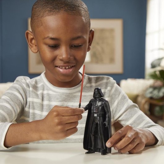 Figurine Hasbro Star Wars avec masque et sabre multicolore