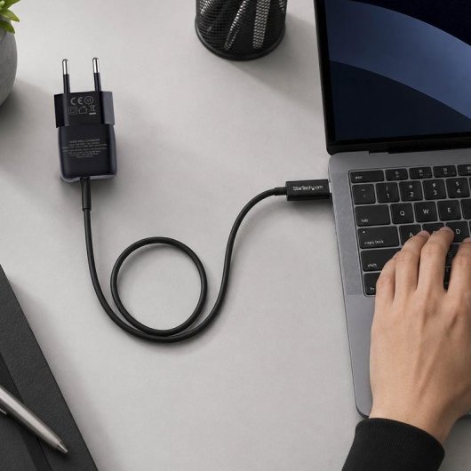 Cargador de pared StarTech USB-C 30W GaN Portátil carga rápida Power Delivery