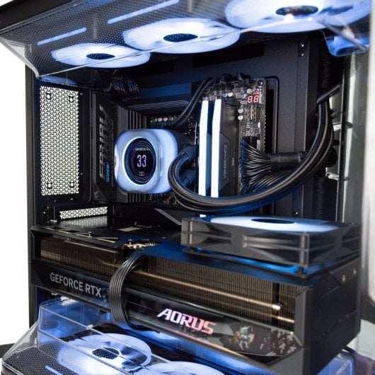 PcCom Ultimate AMD Ryzen 7 9800X3D / 64GB / 2TB SSD / RTX 5080 / Windows 11 Home By Xurxo Carreño