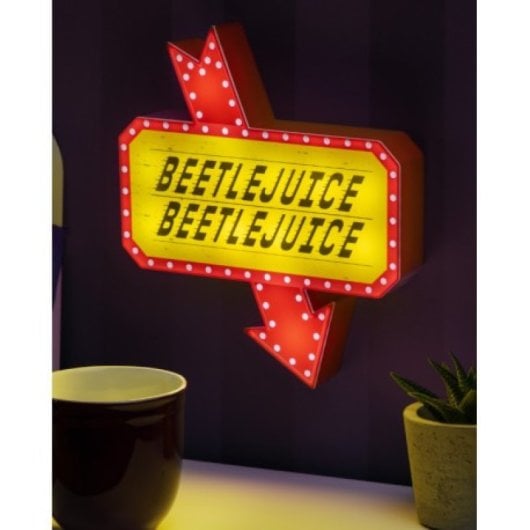 Lámpara Cartel Beetlejuice 22 X 25 Cms