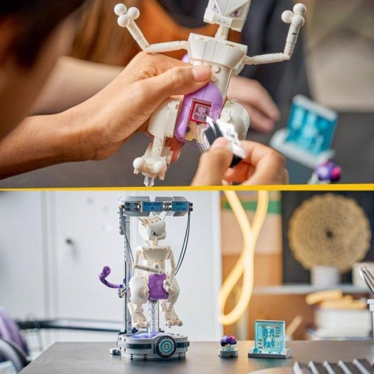 LEGO Pokémon Smart Play Mewtwo Lab Escape 72163 605 pièces