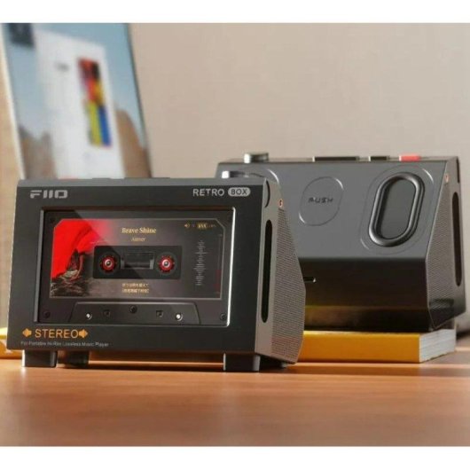 Altoparlanti FiiO RETRO BOX Bluetooth 10W design retrò con DAC USB