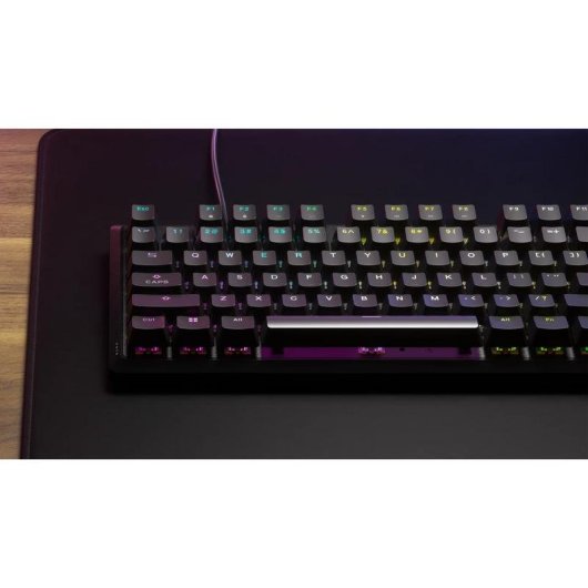 Teclado Corsair K70 completo com switches CORSAIR MLX Red e retroiluminação