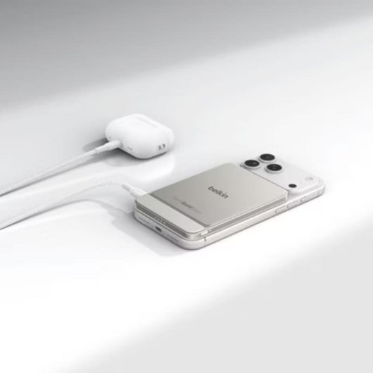 Power Bank Belkin UltraCharge Pro Slim 5000 mAh 15 W Flugzeugtauglich Beige
