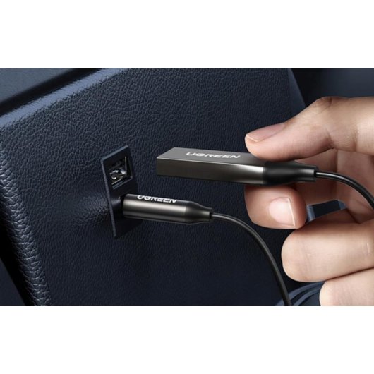 Adaptador Bluetooth 5.0 Ugreen CM309 Coche AUX USB con Micrófono