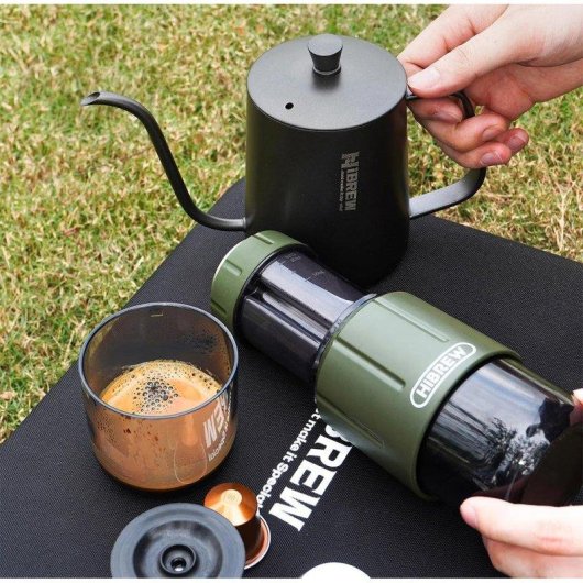 Cafetière expresso portable HiBREW H4D 2 en 1 capsules NS et café moulu 60 ml