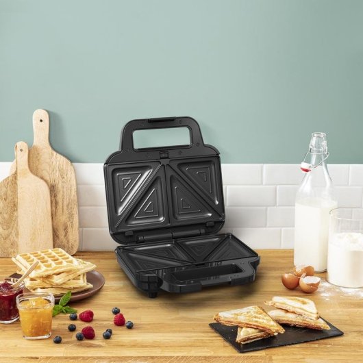 Sandwichera Tefal UltraCompact 3w1 700W con placas intercambiables
