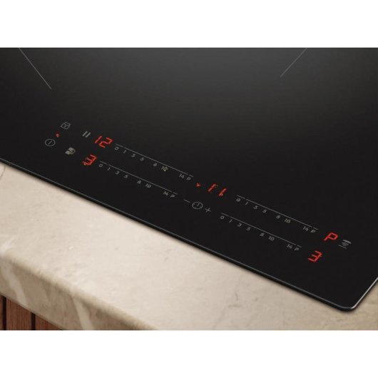 Plaque a induction Electrolux EIV83443CT 80 cm 4 zones FlexiPower