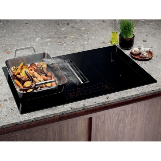 Forno Compatto Microonde AEG KMK96708PT Pulizia Manuale 43L 59,5cm A+ Grill Nero