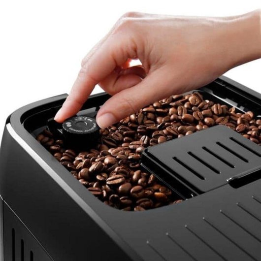 Cafetière expresso superautomatique DeLonghi Magnifica Plus ECAM320.60.B 1,9 L 15 Bars 2 Tasses