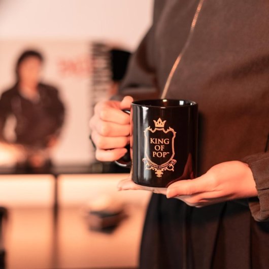 Taza Negra Michael Jackson Cerámica 350 Mls