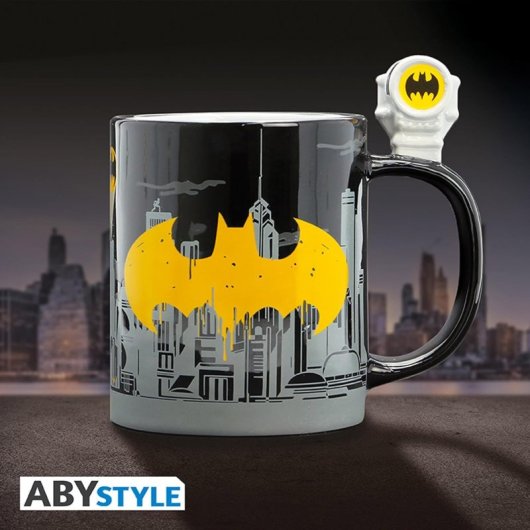 Taza 3d Batseñal Batman Dc Cómics Cerámica 460 Mls