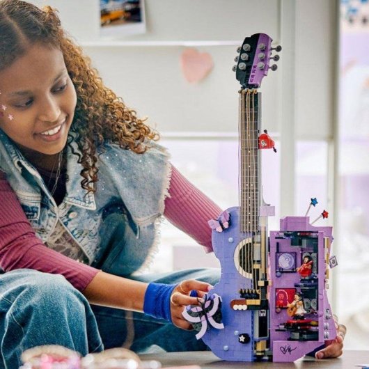 LEGO Editions Music Olivia Rodrigo Double Guitar 43031 1228 piezas