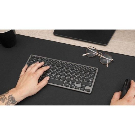 Clavier Bluestork Mini R Compact Azerty Gris Silencieux Rechargeable Bluetooth 3.0 2.4GHz USB-C