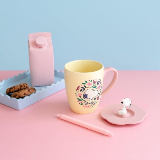 Taza 3d Snoopy Con Tapa Cerámica 350 Mls