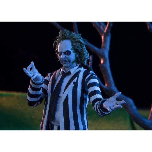 Figura Beetlejuice Sh Figuarts Articulada 14 Cms