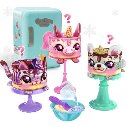 Brinquedo interativo Moose Toys Cookeez Makery Freezy Cakez multicolorido sonoro