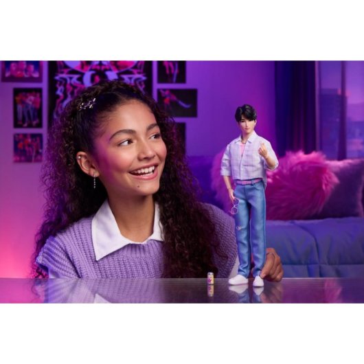 Boneco Mattel Jinu As Guerreiras K-pop 30,4 cm articulado