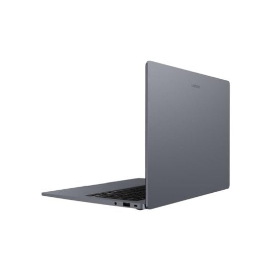 Samsung Galaxy Book6 Portatile 14" Intel Core 5 315 8GB Intel Graphics 256GB SSD Windows 11 Display antiriflesso