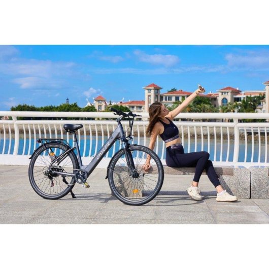 Bicicleta Eléctrica Pixar CITY 1 Plateada 250W 36V 120 km Shimano 7v