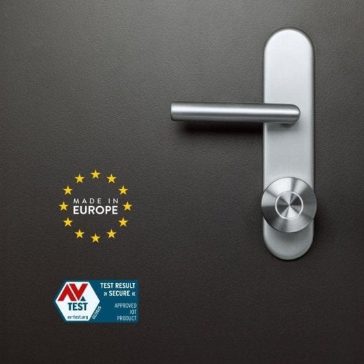 Serratura Intelligente Nuki Smart Lock Ultra WiFi e Bluetooth Apertura con App e Tastierino Numerico Compatibile con Alexa, Google Home e Apple Home