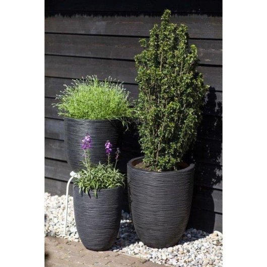 Macetero Capi Nature Rib Negro Reciclado 46 x 58 cm 75 L Doble Pared Aislante