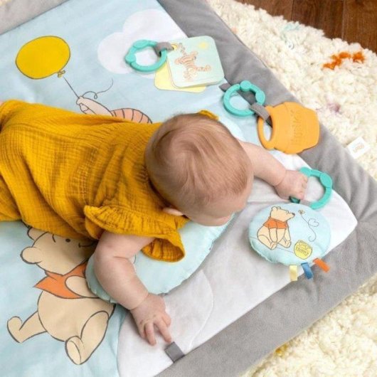 Alfombra de actividades Disney Baby Winnie The Pooh plegable para 0-18 meses