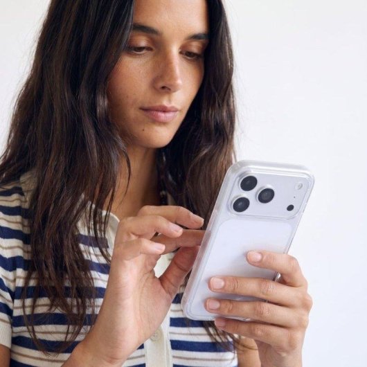 Funda para móvil La Casa de las Carcasas transparente antiamarilleo para iPhone 18 Pro