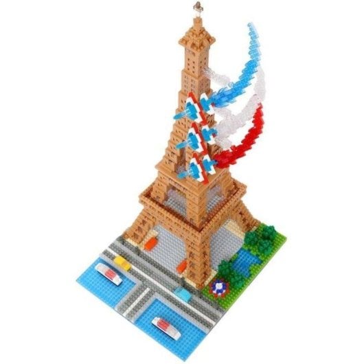 Bandai Nanoblock Torre Eiffel Deluxe NB057 130 peças